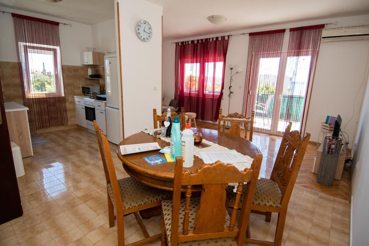 Apartmani Ivana 2 Kaštela Exteriér fotografie