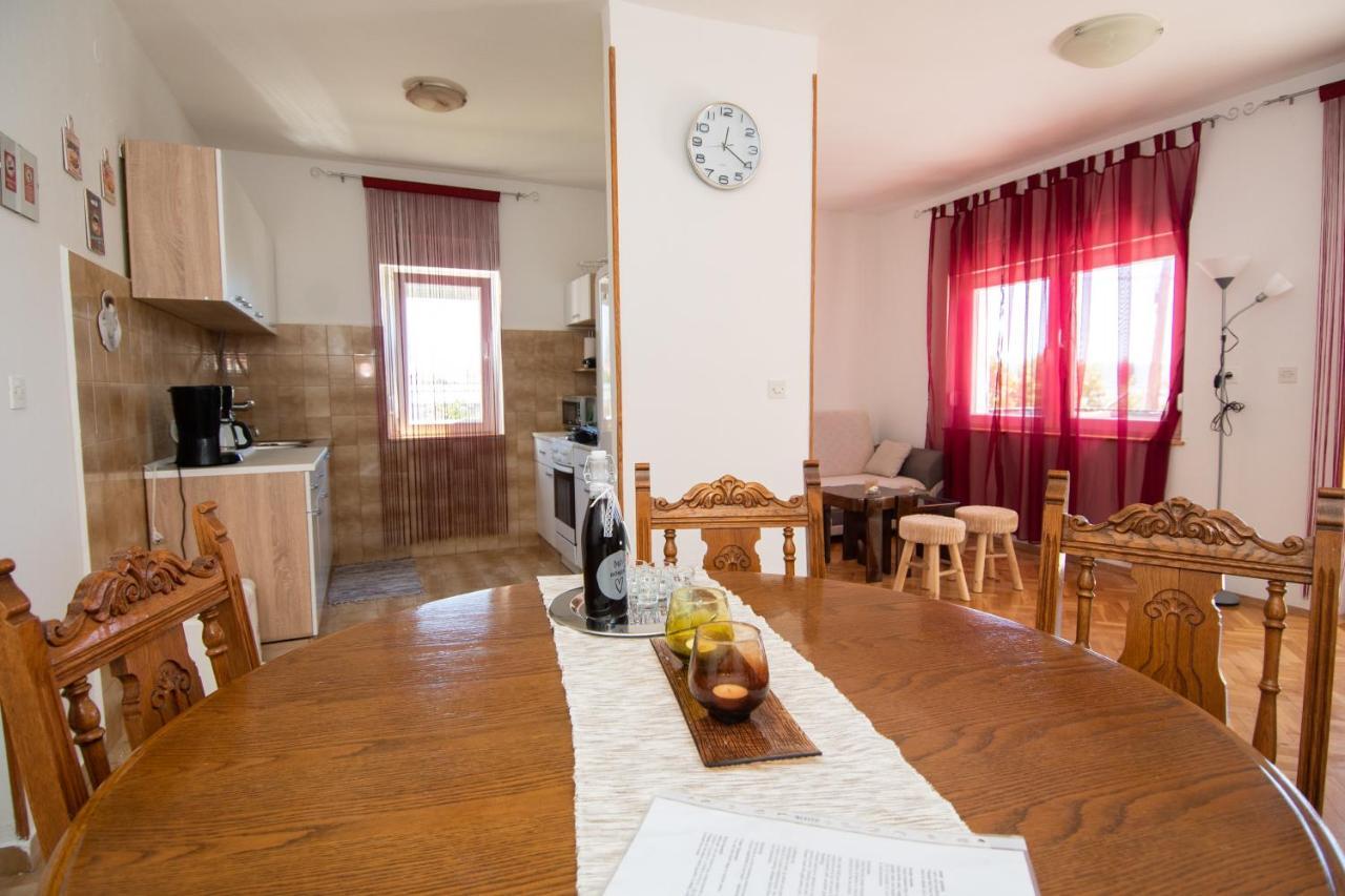 Apartmani Ivana 2 Kaštela Exteriér fotografie