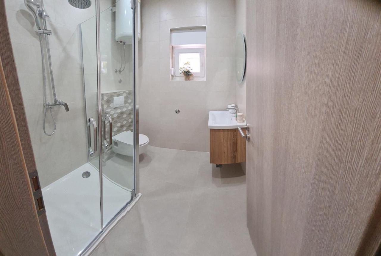 Apartmani Ivana 2 Kaštela Exteriér fotografie