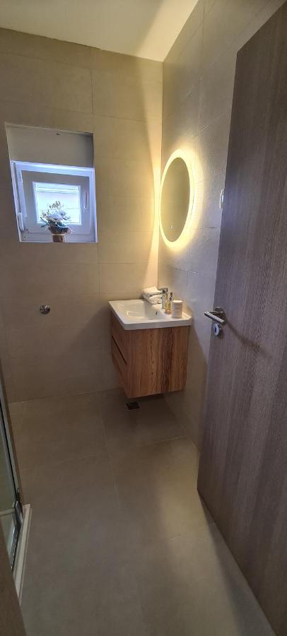 Apartmani Ivana 2 Kaštela Exteriér fotografie